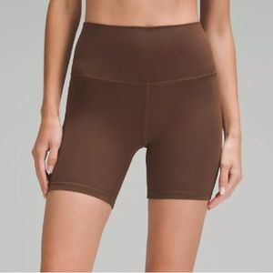 Lululemon Align High Rise Short 6” in Java